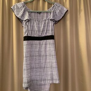 Maurices Black and white blouse